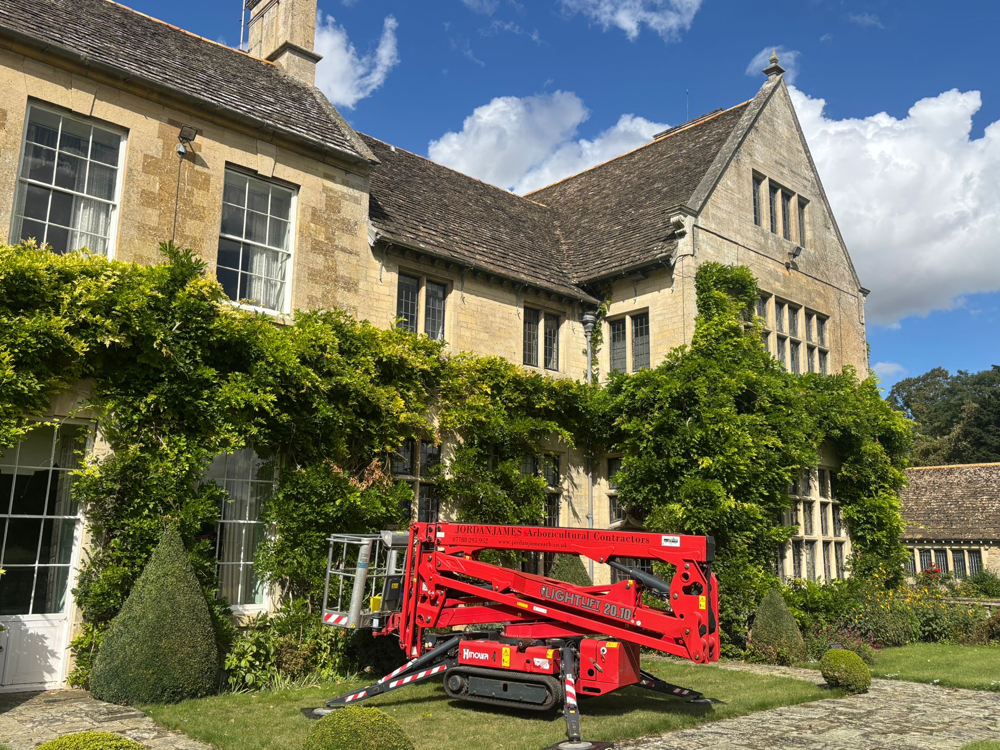 tree work, arborist, tree surgeon, tree surgery, MEWP, Tree, Tree felling, Tree dismantle, Crown thinning, Crown lifting, Stump grinding, tree services near me, tree care near me, tree surgeons in Nottingham, tree surgeons,tree work, tree removal, tree surgeon near me,tree services, tree removal, tree service near me,tree trimmers near me, tree care services,tree experts near me,